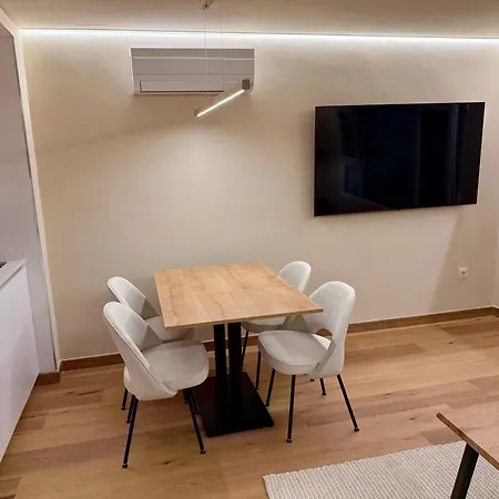 Apartment Grove Deluxe O Grove