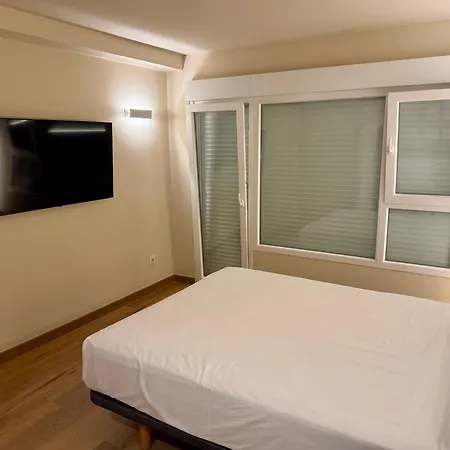 Grove Deluxe Apartment
